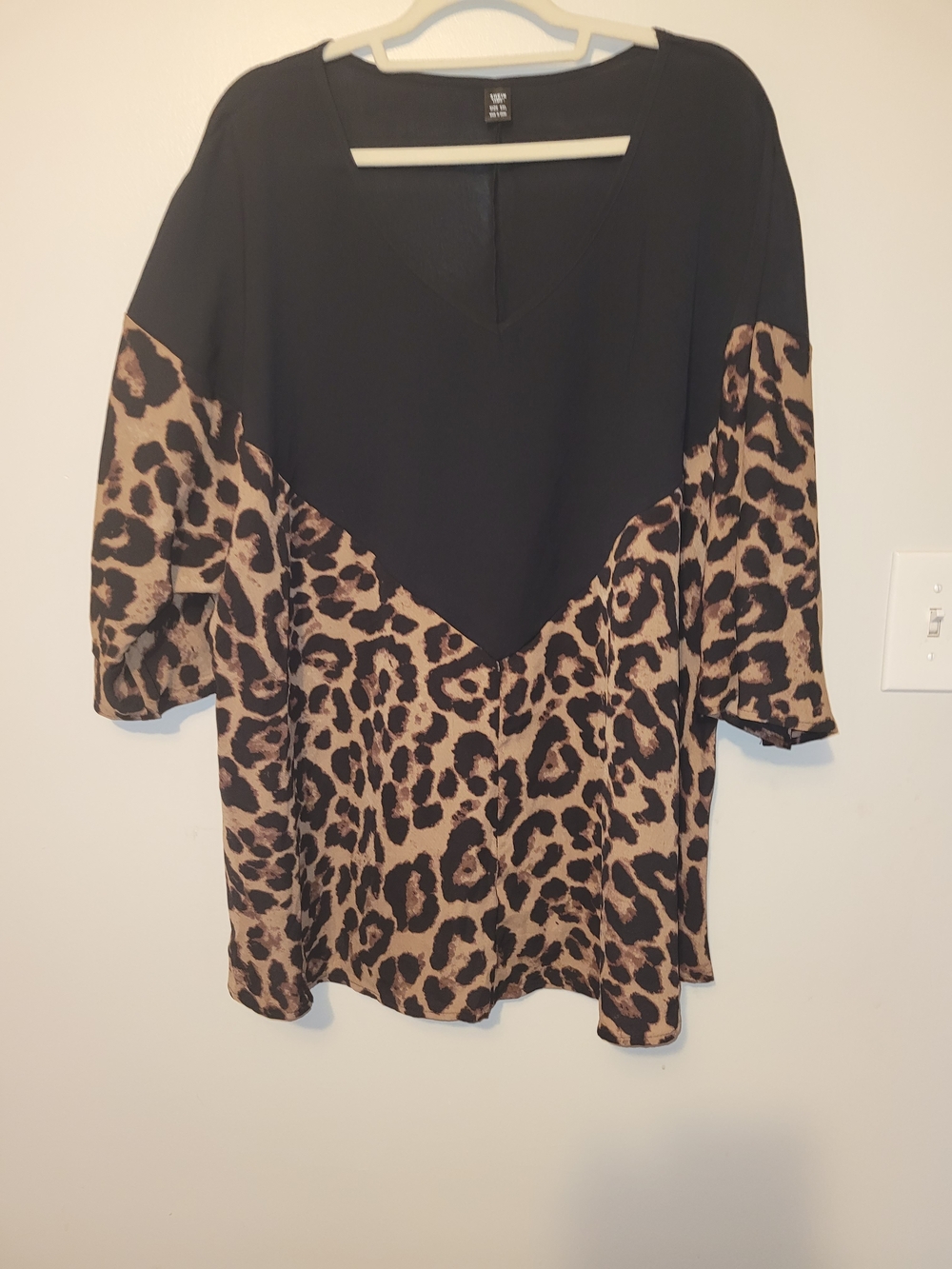 SHEIN Black and Leopard V-Panel Tunic Blouse